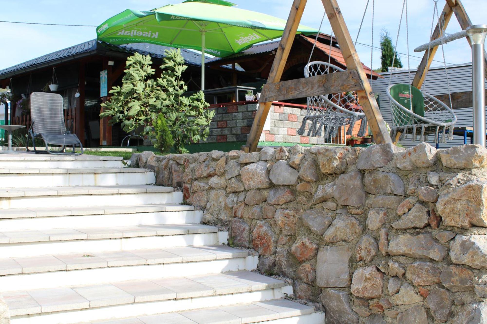 Am Una Lux House Bihac Exterior photo
