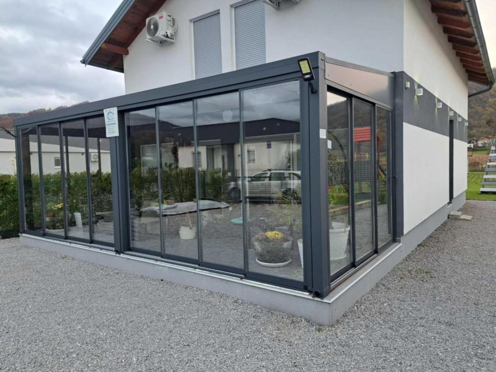 Am Una Lux House Bihac Exterior photo